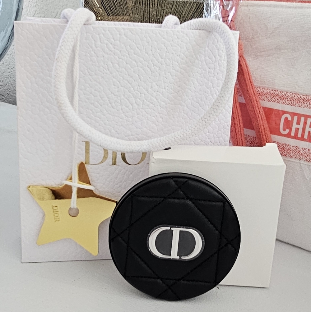 NWOT Christian Dior Skincare Bundle - Picture 2 of 4